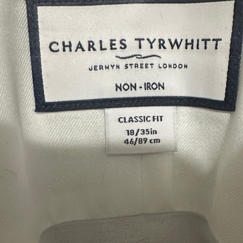 Charles Tyrwhitt Non-Iron Classic Fit Shirt